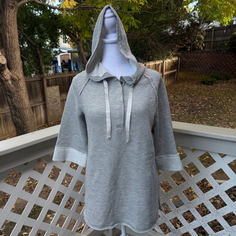 Soft Surroundings Just Beachy Pullover Women XS French Terry Gray Hoodie 2AG32 - Picture 2 of 11